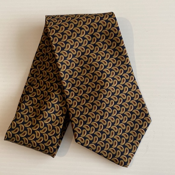 Liberty of London Silk Neck Tie - Picture 2 of 7
